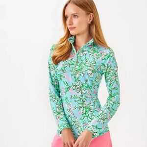 Lilly Pulitzer🌴 Justine Half Zip🌴in Floral 3 Cabanas size Medium